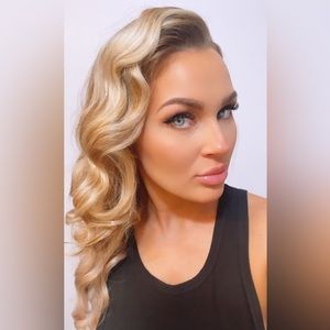Meet your Posher, Angelica